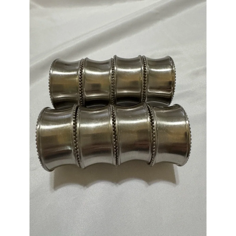 Silver Tone Beaded Edged Napkin Rings Set Of‎ 8